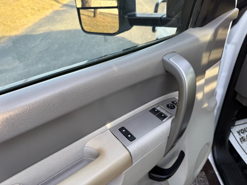 GMC Sierra 2500HD Work Truck Long Box 4WD 2011