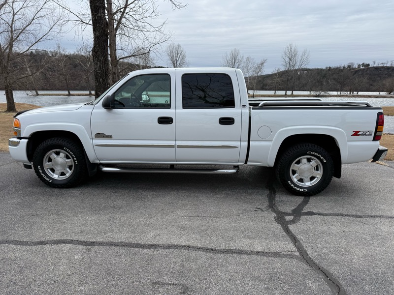 GMC Sierra 1500 SLE1 Crew Cab 4WD 2006