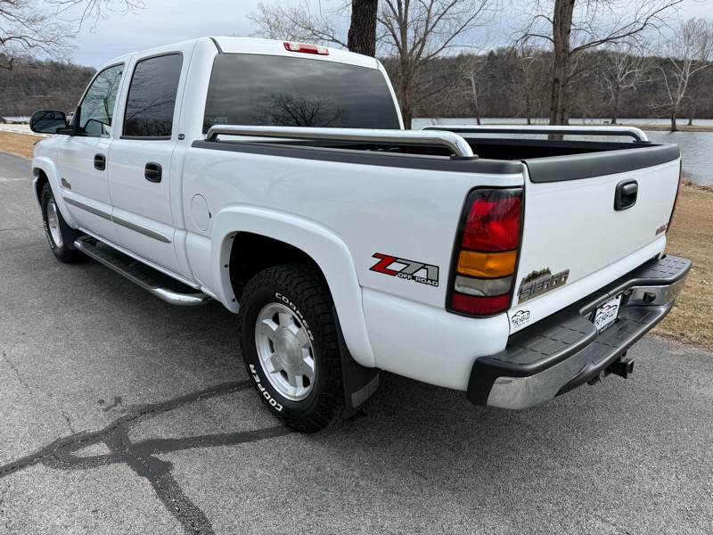 GMC Sierra 1500 SLE1 Crew Cab 4WD 2006