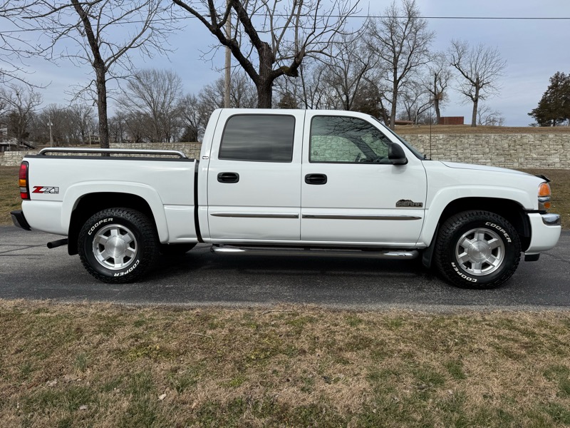 GMC Sierra 1500 SLE1 Crew Cab 4WD 2006