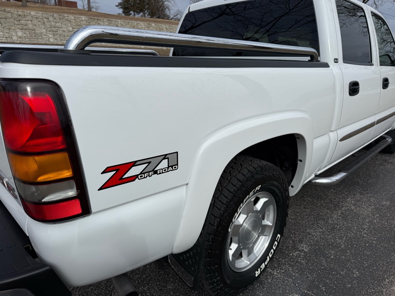 GMC Sierra 1500 SLE1 Crew Cab 4WD 2006