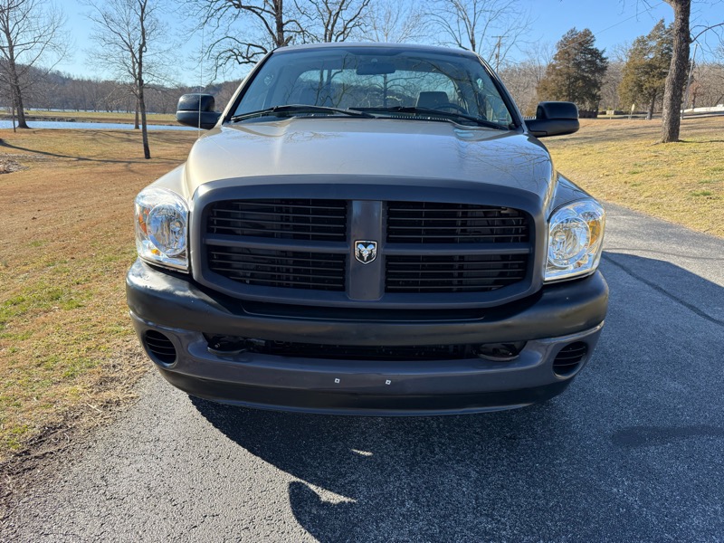 Dodge Ram 2500 Reg. Cab Long Bed 2WD 2008