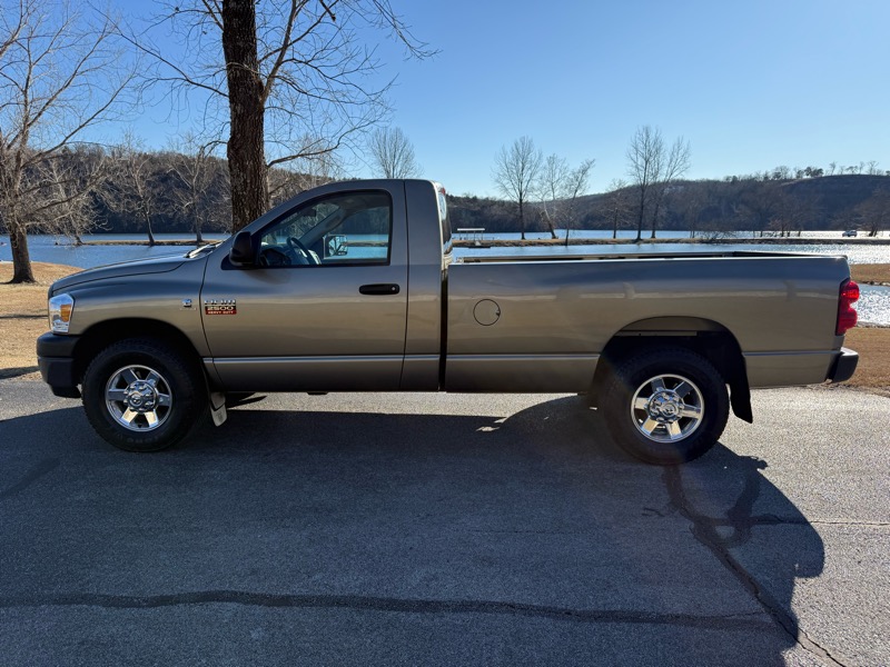 Dodge Ram 2500 Reg. Cab Long Bed 2WD 2008
