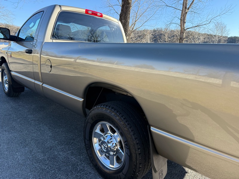 Dodge Ram 2500 Reg. Cab Long Bed 2WD 2008