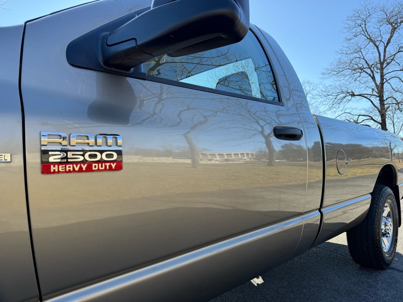 Dodge Ram 2500 Reg. Cab Long Bed 2WD 2008