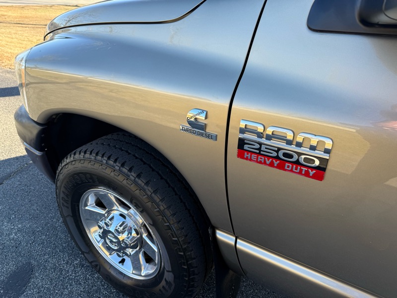 Dodge Ram 2500 Reg. Cab Long Bed 2WD 2008