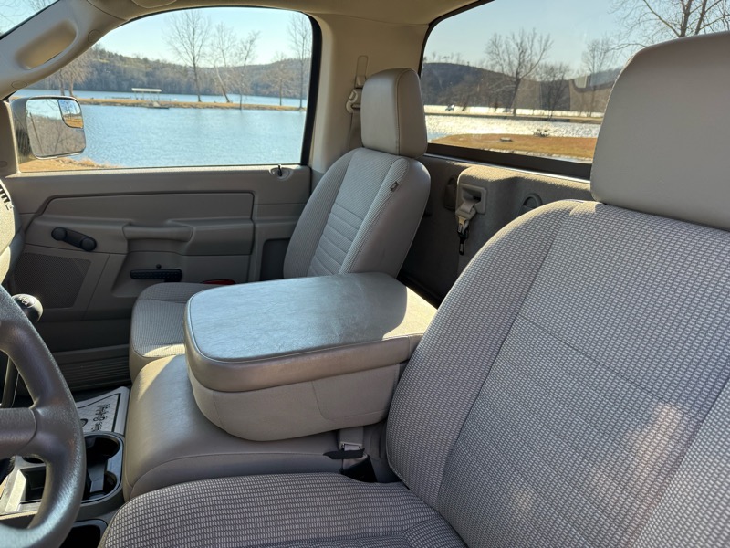 Dodge Ram 2500 Reg. Cab Long Bed 2WD 2008