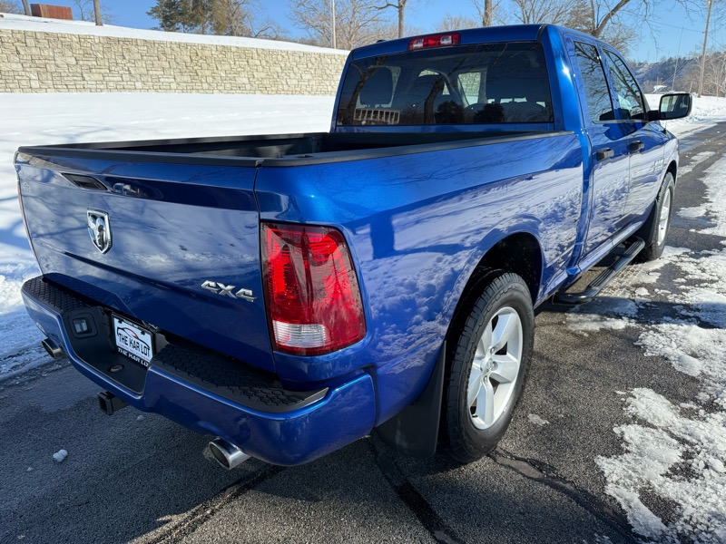 RAM 1500 Tradesman Quad Cab 4WD 2014