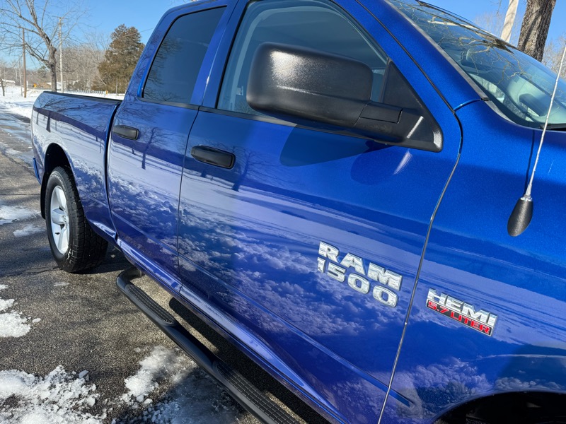 RAM 1500 Tradesman Quad Cab 4WD 2014