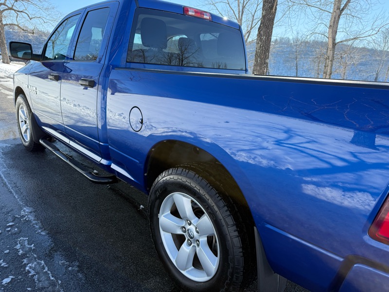 RAM 1500 Tradesman Quad Cab 4WD 2014