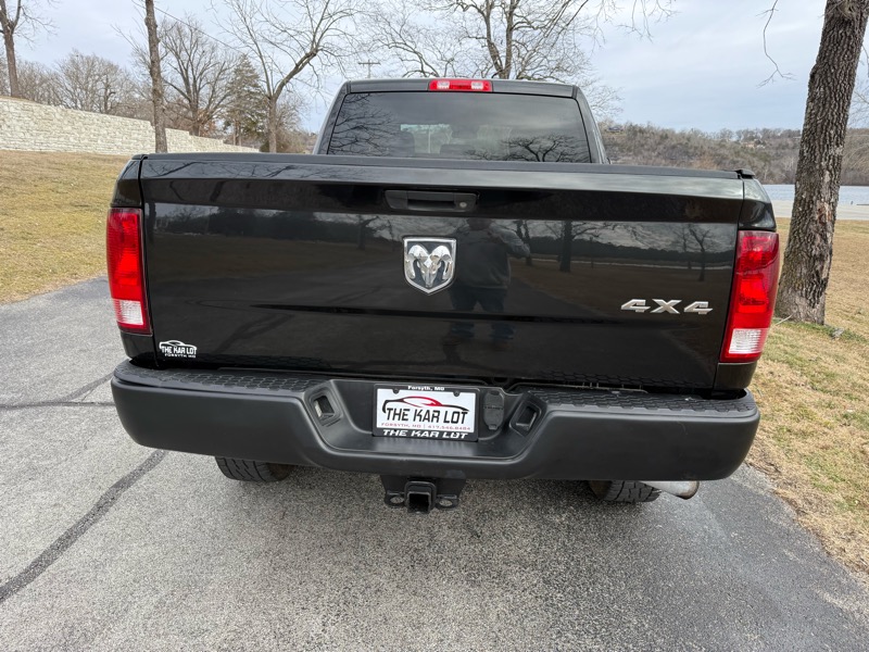 RAM 2500 Tradesman Crew Cab SWB 4WD 2015