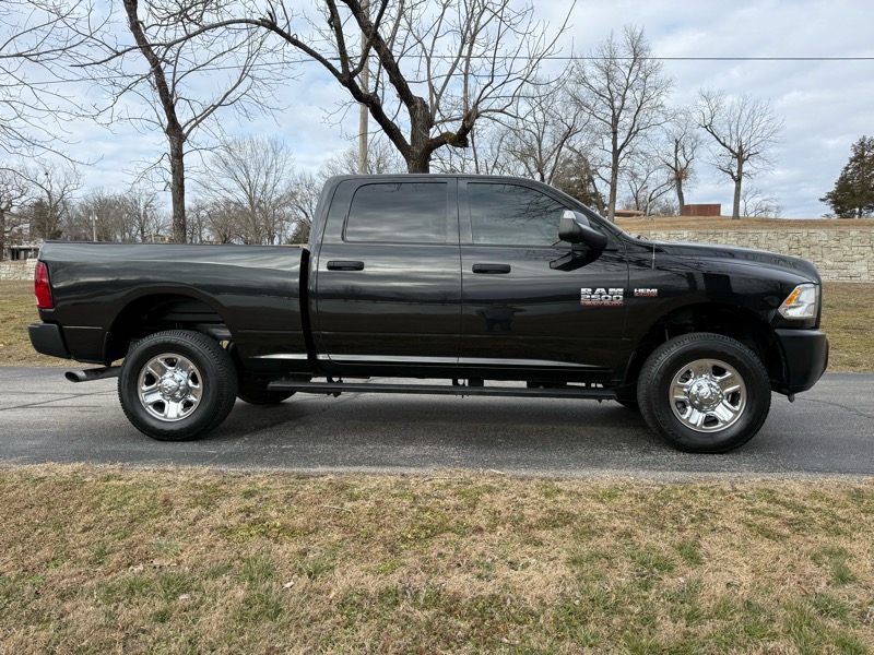 RAM 2500 Tradesman Crew Cab SWB 4WD 2015