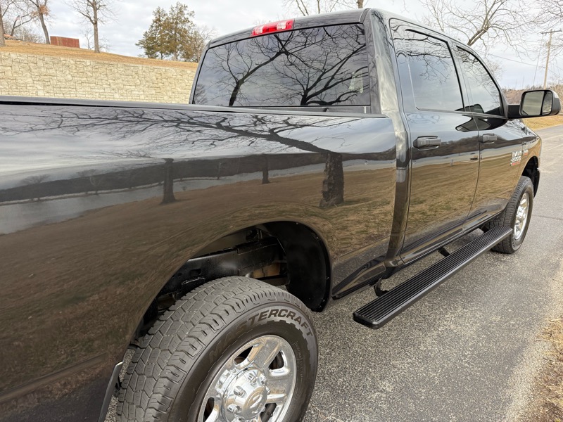 RAM 2500 Tradesman Crew Cab SWB 4WD 2015