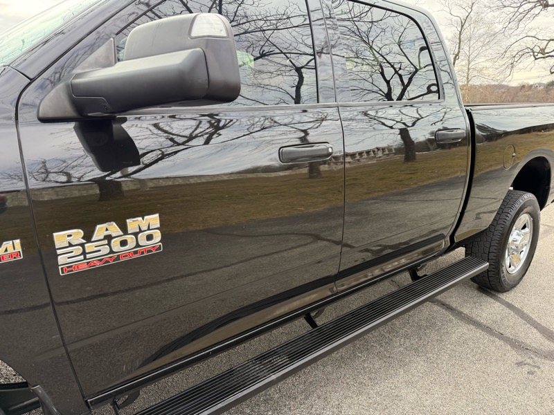 RAM 2500 Tradesman Crew Cab SWB 4WD 2015