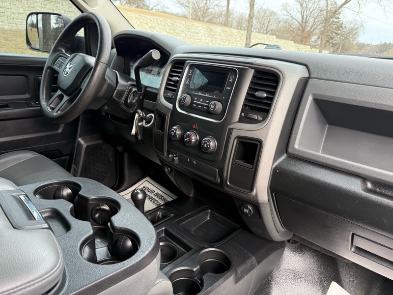 RAM 2500 Tradesman Crew Cab SWB 4WD 2015