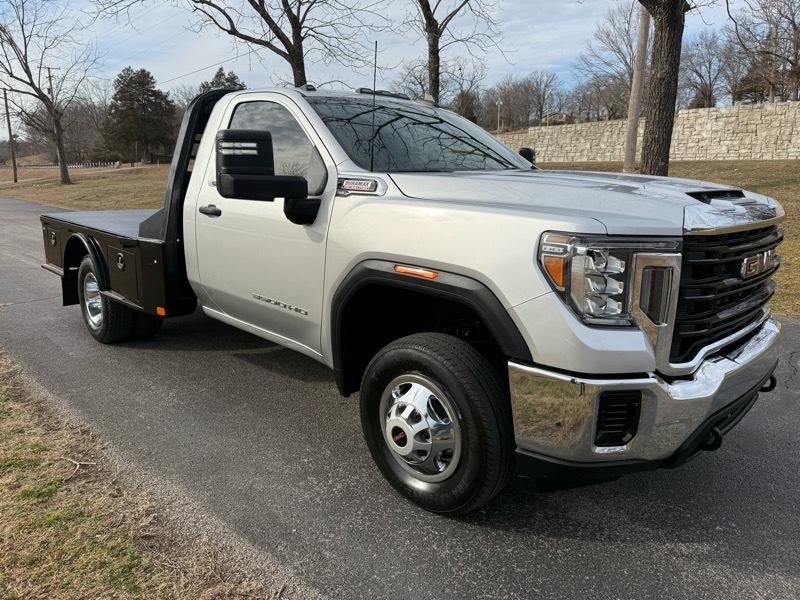 GMC Sierra 3500HD Pro Regular Cab 4WD 2022