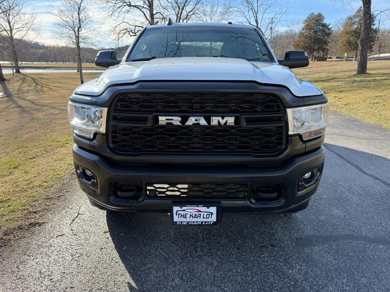 RAM 2500 Tradesman Crew Cab SWB 4WD 2022