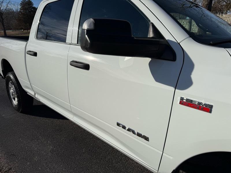 RAM 2500 Tradesman Crew Cab SWB 4WD 2022