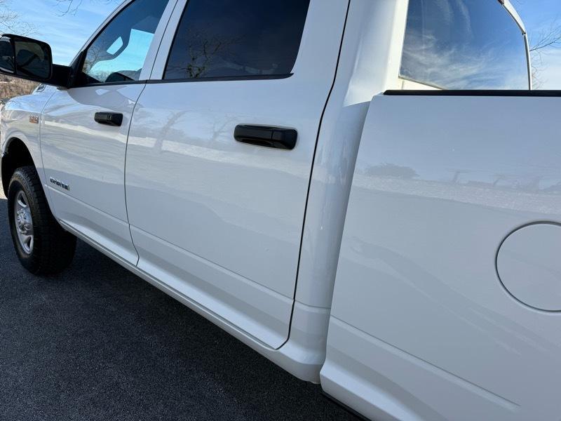 RAM 2500 Tradesman Crew Cab SWB 4WD 2022