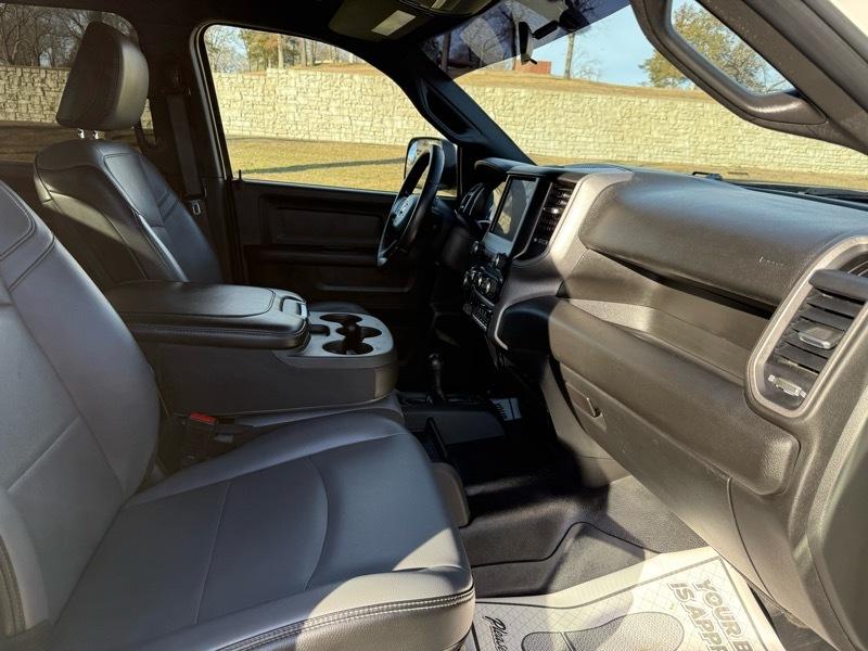 RAM 2500 Tradesman Crew Cab SWB 4WD 2022