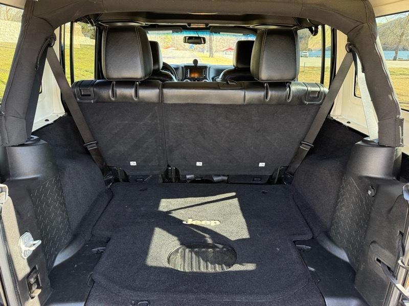 Jeep Wrangler Unlimited Rubicon 4WD 2015