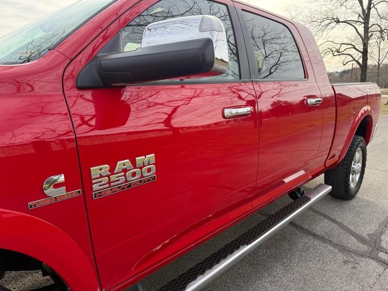 RAM 2500 Laramie Mega Cab 4WD 2014