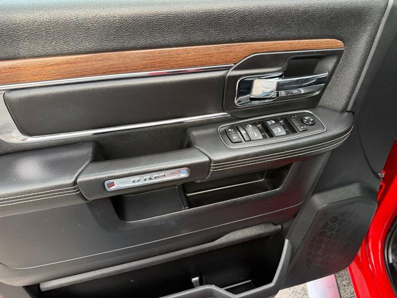 RAM 2500 Laramie Mega Cab 4WD 2014