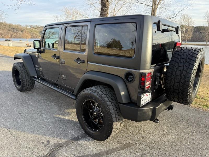 Jeep Wrangler Unlimited Sport 4WD 2014