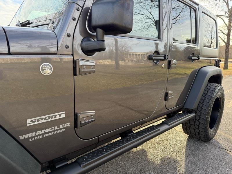 Jeep Wrangler Unlimited Sport 4WD 2014