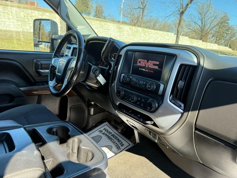 GMC Sierra 2500HD SLE Crew Cab 4WD 2017