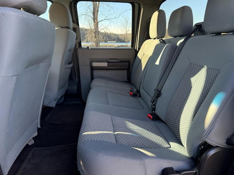 Ford F-250 SD XLT Crew Cab 4WD 2016