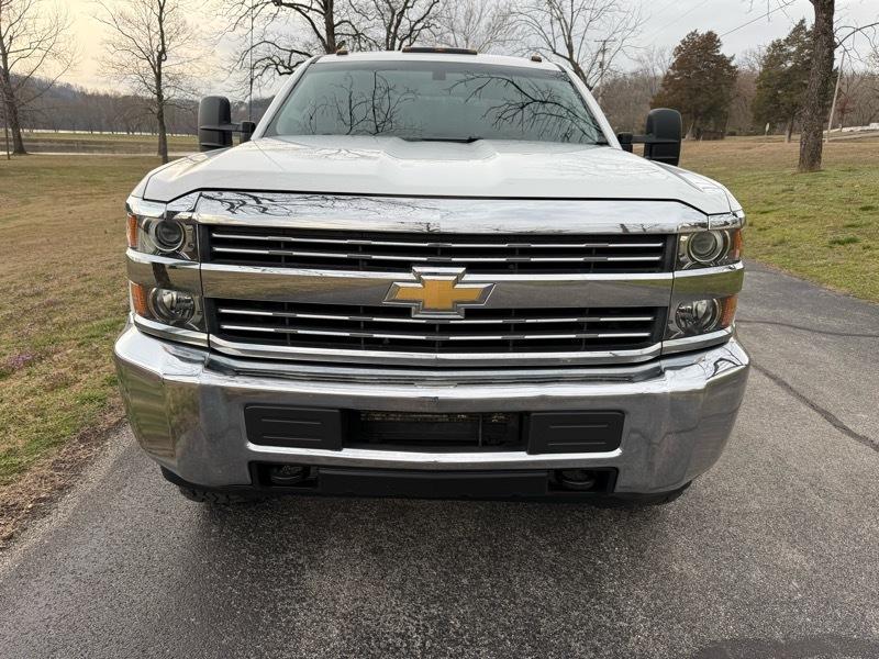 Chevrolet Silverado 2500HD Work Truck Crew Cab 4WD 2016