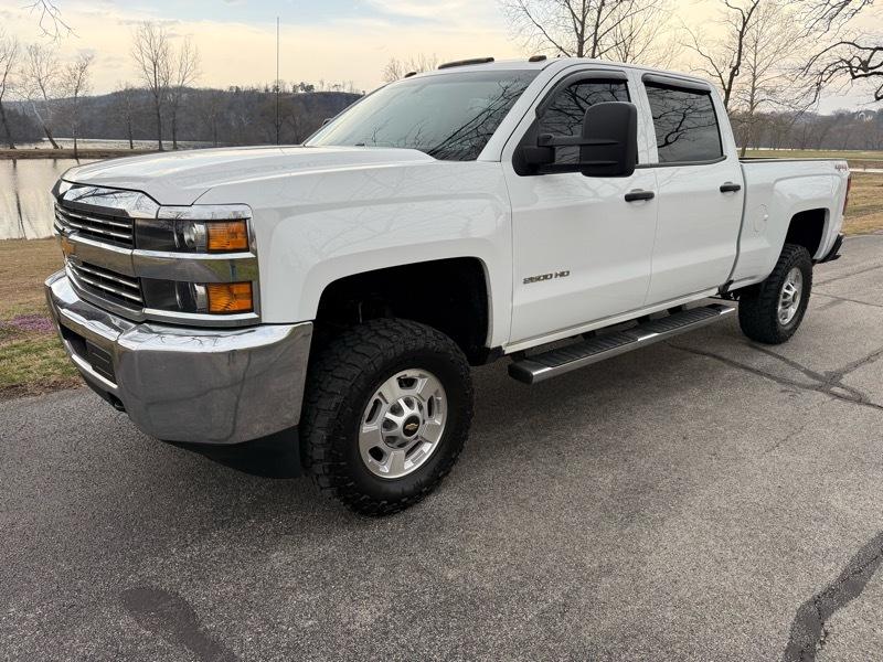 Chevrolet Silverado 2500HD Work Truck Crew Cab 4WD 2016