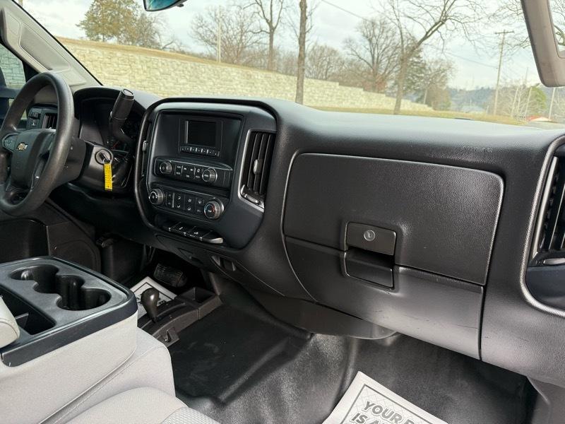 Chevrolet Silverado 2500HD Work Truck Crew Cab 4WD 2016