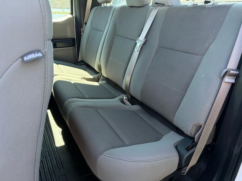 Ford F-350 SD XL SuperCab Long Bed DRW 4WD 2017