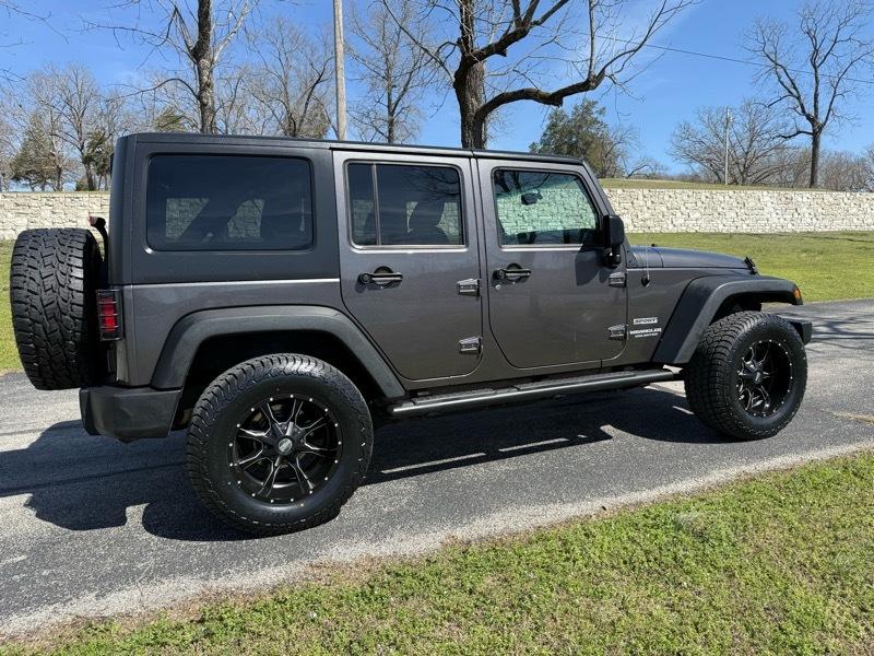 Jeep Wrangler Unlimited Sport 4WD 2014