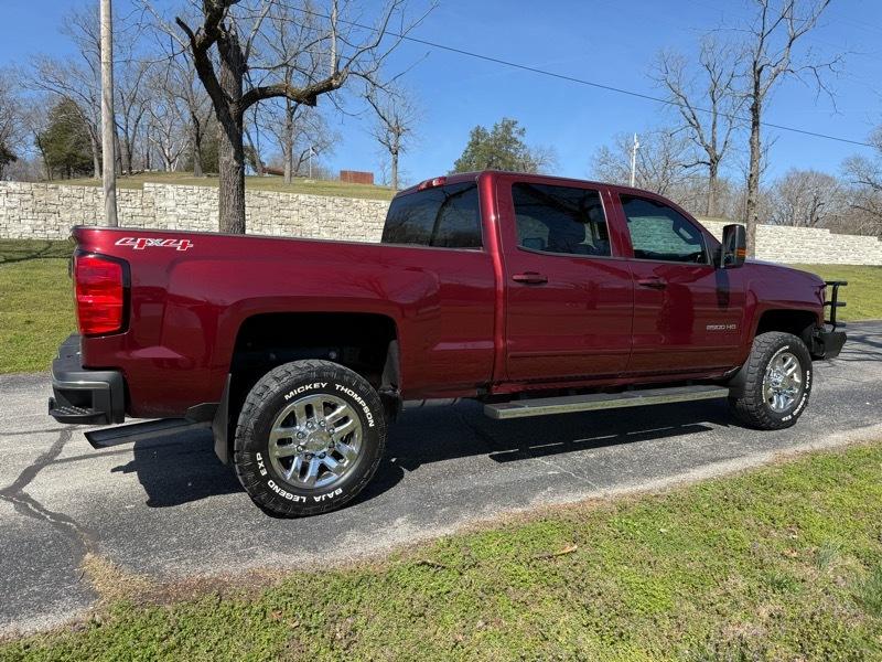 Chevrolet Silverado 2500HD LT Crew Cab 4WD 2016