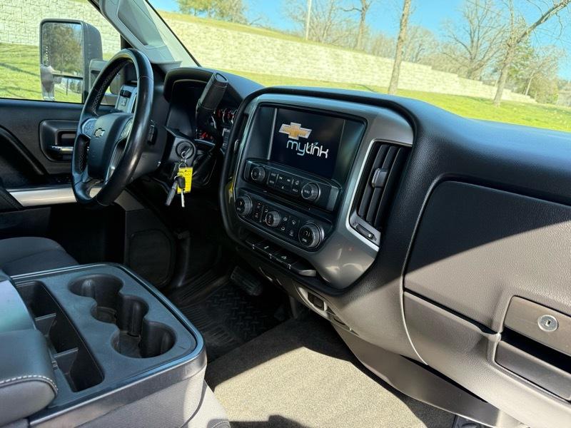 Chevrolet Silverado 2500HD LT Crew Cab 4WD 2016