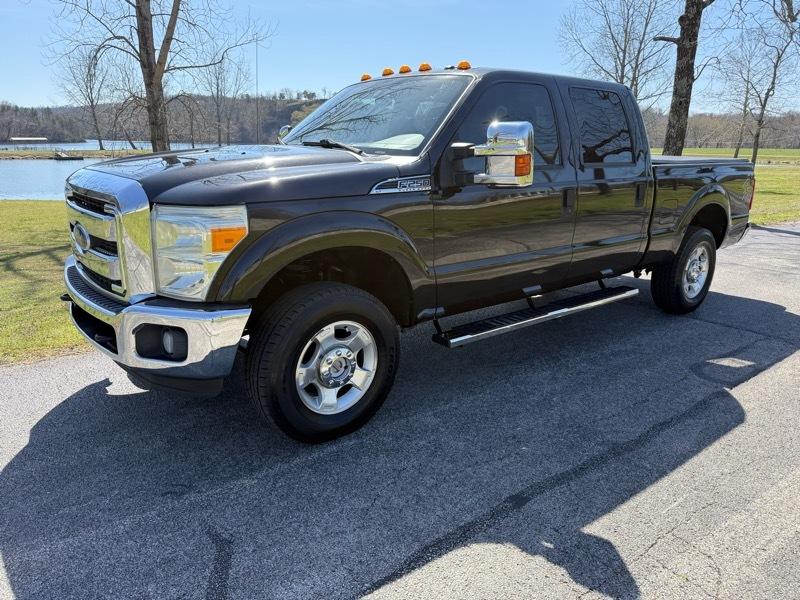 Ford F-250 SD XLT Crew Cab 4WD 2015