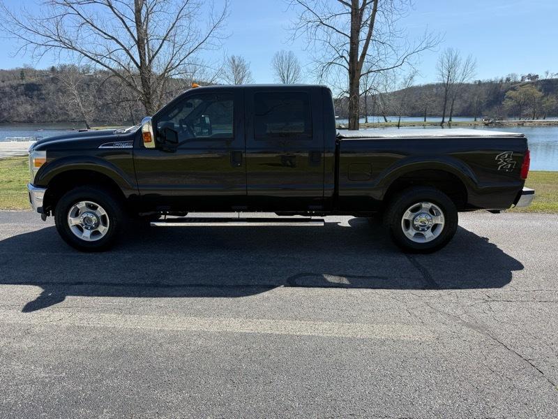 Ford F-250 SD XLT Crew Cab 4WD 2015