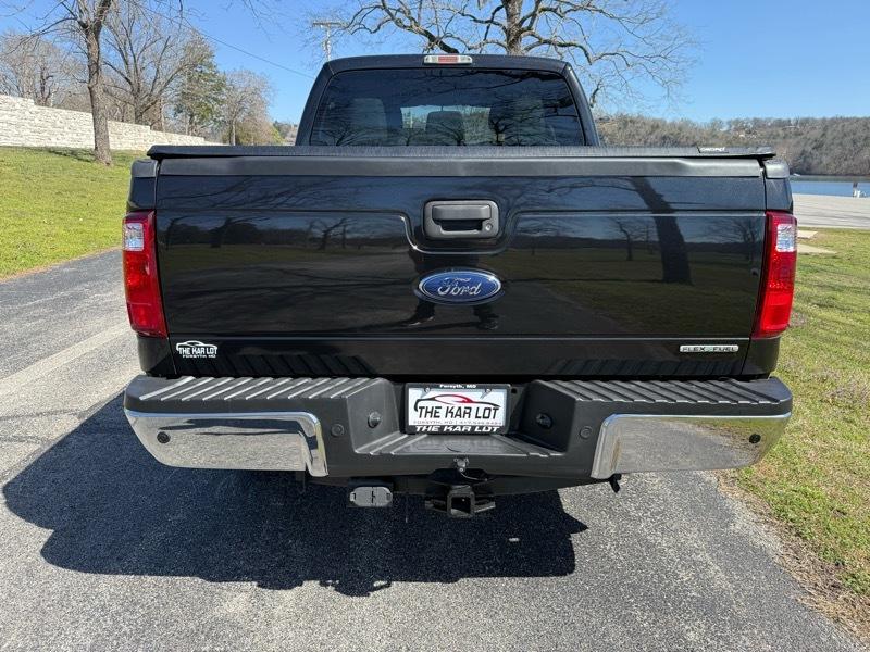 Ford F-250 SD XLT Crew Cab 4WD 2015