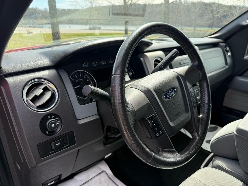 Ford F-150 XLT SuperCrew 6.5-ft. Bed 4WD 2011