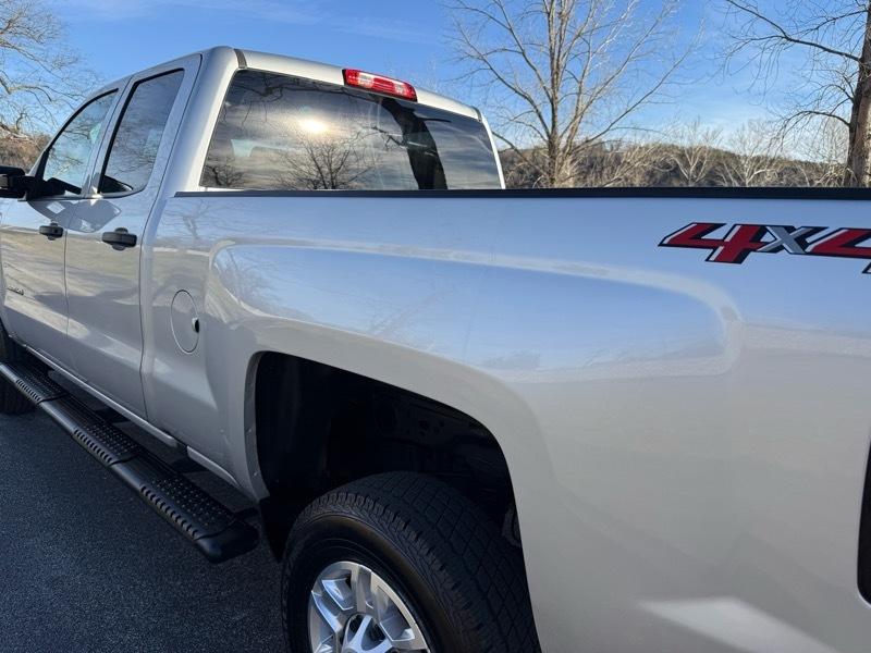 Chevrolet Silverado 2500HD Work Truck Double Cab 4WD 2019