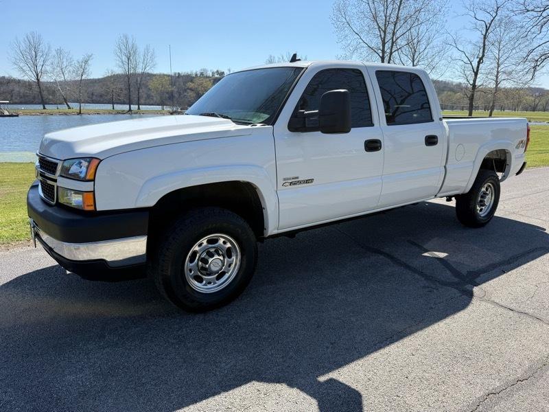 Chevrolet Silverado Classic 2500HD LT1 Crew Cab 4WD 2007