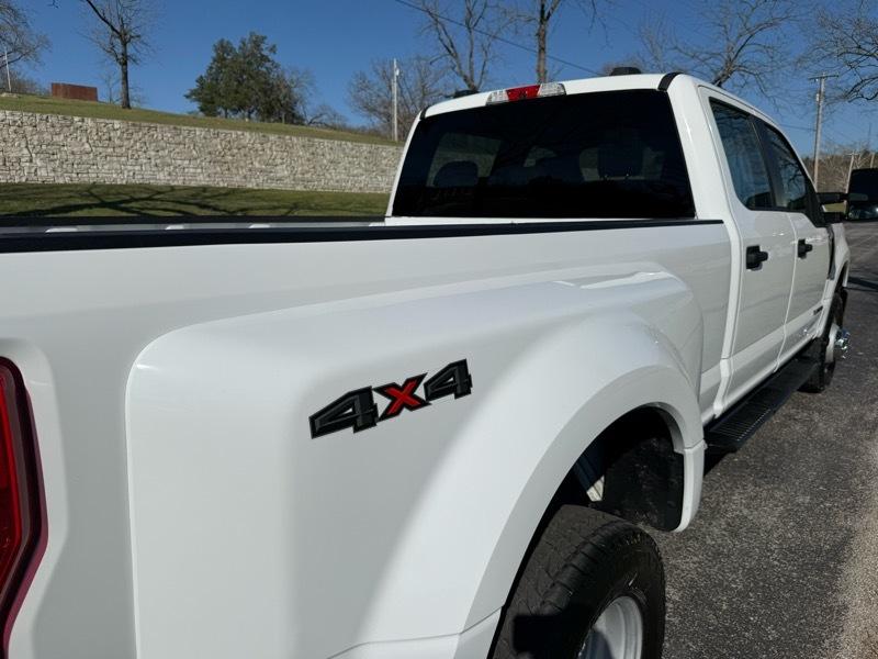 Ford F-350 SD XL Crew Cab Long Bed DRW 4WD 2020