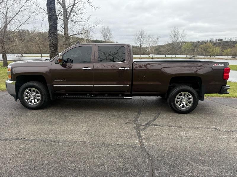 Chevrolet Silverado 2500HD LTZ Crew Cab Long Box 4WD 2016