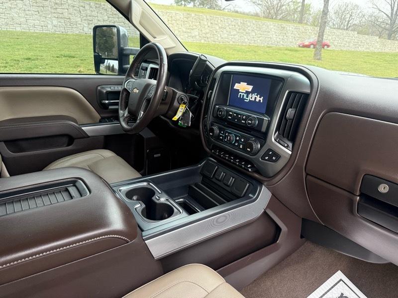 Chevrolet Silverado 2500HD LTZ Crew Cab Long Box 4WD 2016