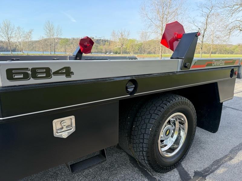 Chevrolet Silverado 3500HD Work Truck Crew Cab 4WD 2016