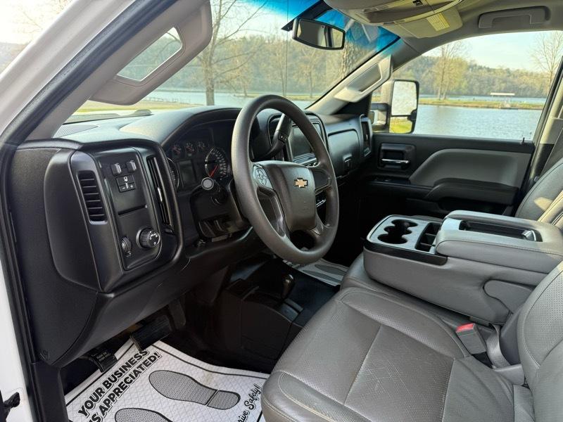 Chevrolet Silverado 3500HD Work Truck Crew Cab 4WD 2016