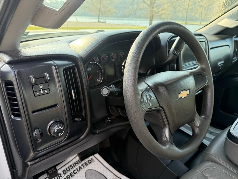 Chevrolet Silverado 3500HD Work Truck Crew Cab 4WD 2016